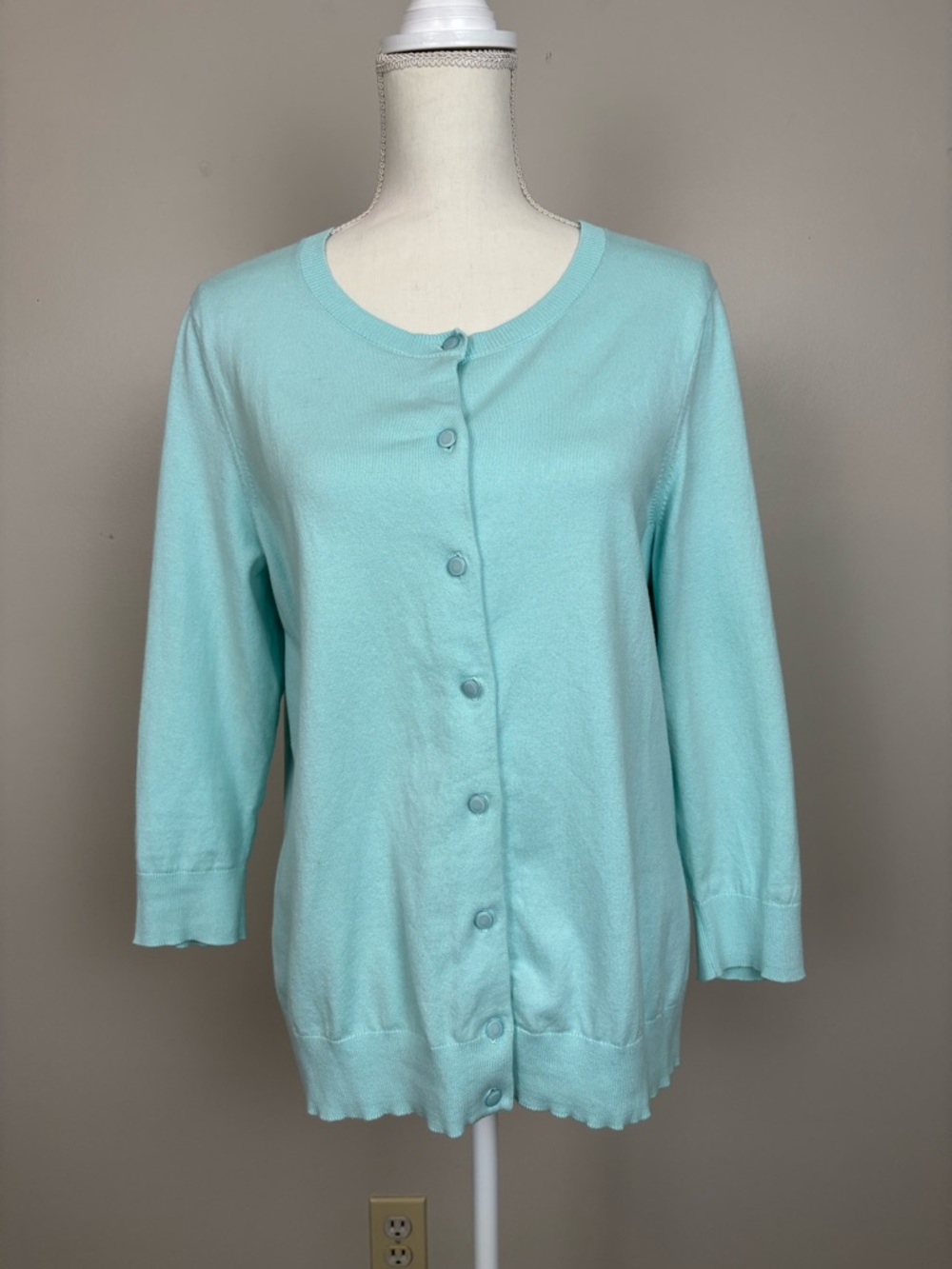 Talbots Sweater Womens Lg Pima Cotton Button Front Round Neck Knit Cardigan Blue